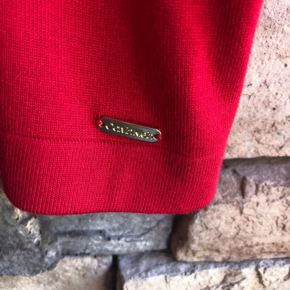 Calvin Klein red thin knit scoop neck gold detail sweater Large - Picture 6 of 9